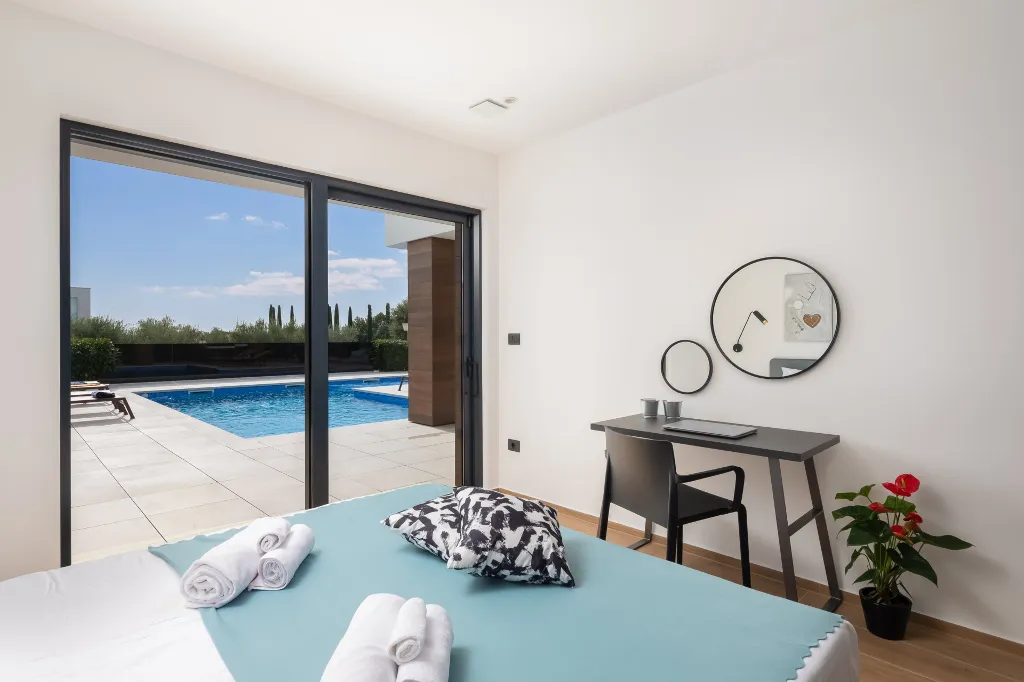Spacious Family Villa with Pool in Vodnjan