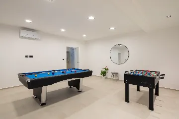 Spacious Family Villa with Pool in Vodnjan