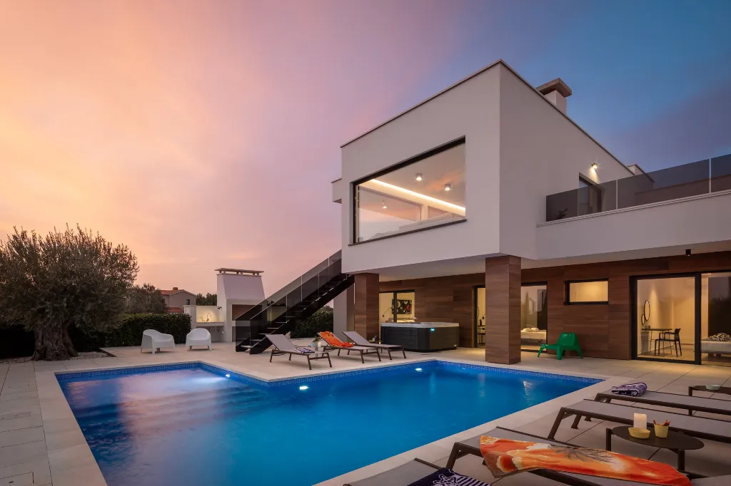 Spacious Family Villa with Pool in Vodnjan