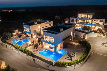 Spacious Modern Villa with Pool in Vodnjan