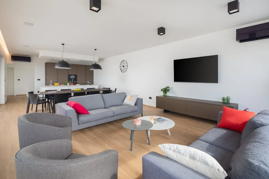 Spacious Modern Villa with Pool in Vodnjan