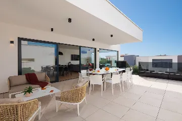 Spacious Modern Villa with Pool in Vodnjan