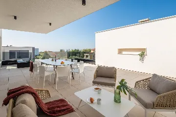 Spacious Modern Villa with Pool in Vodnjan