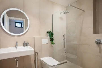 Spacious Modern Villa with Pool in Vodnjan