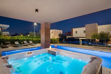 Spacious Modern Villa with Pool in Vodnjan