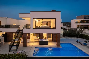 Spacious Modern Villa with Pool in Vodnjan