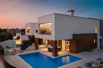 Spacious Modern Villa with Pool in Vodnjan