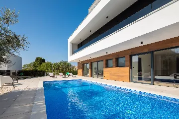 Spacious Family Villa with Pool in Vodnjan