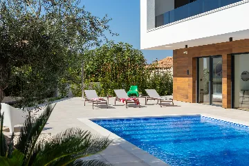 Spacious Family Villa with Pool in Vodnjan