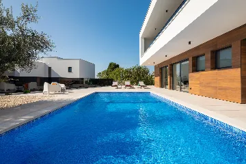 Spacious Family Villa with Pool in Vodnjan