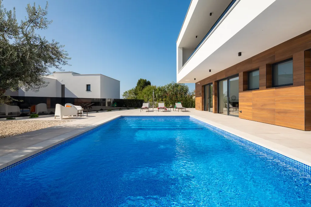 Spacious Family Villa with Pool in Vodnjan