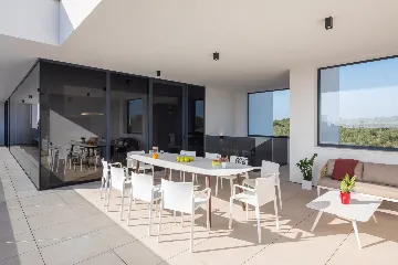 Spacious Family Villa with Pool in Vodnjan