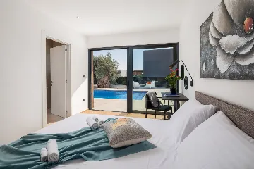 Spacious Family Villa with Pool in Vodnjan