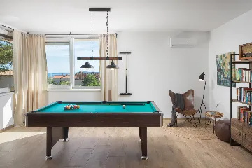 Spacious Family Villa with Pool in Fažana