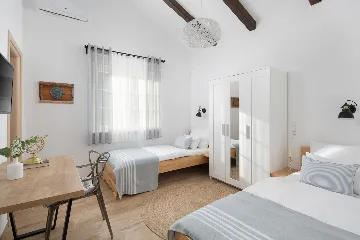 Spacious Family Villa with Pool in Fažana