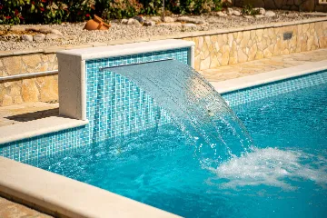 Spacious Family Villa with Pool in Fažana