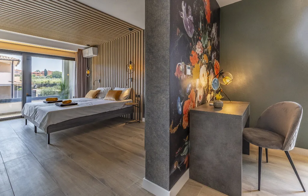 Contemporary 4-Bedroom Villa with Pool in Medulin