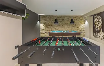 Contemporary 4-Bedroom Villa with Pool in Medulin