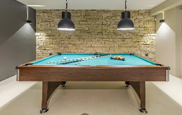 Contemporary 4-Bedroom Villa with Pool in Medulin