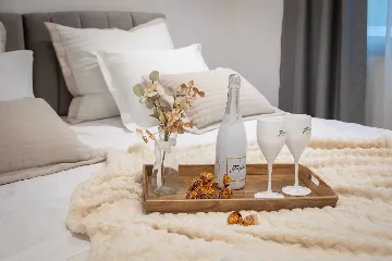 Modern Villa with Heated Pool in Kaštel Kambelovac