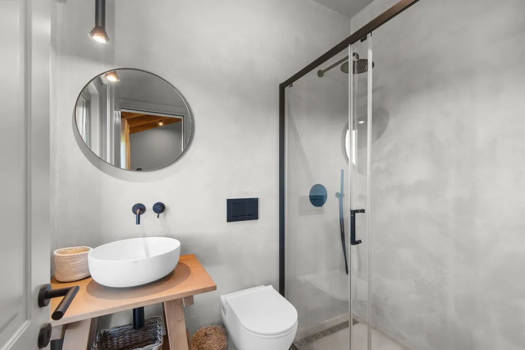 Hillside Retreat Villa with Pool, Groznjan