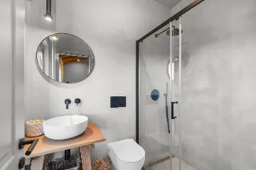 Hillside Retreat Villa with Pool, Groznjan