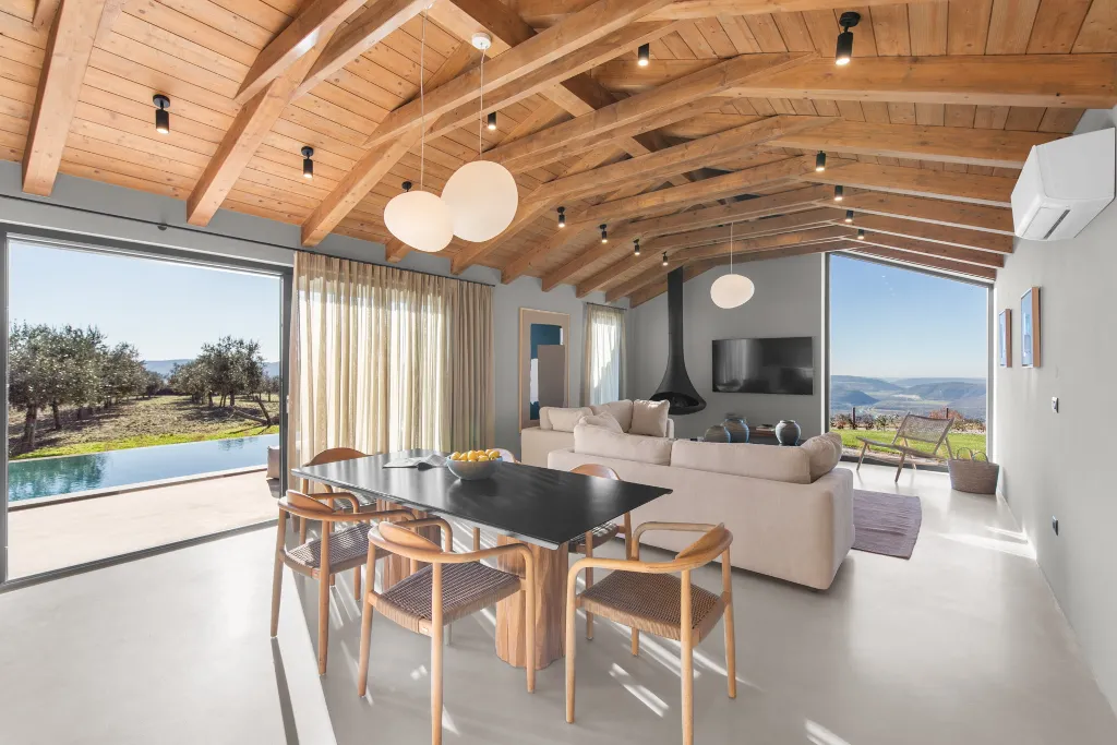 Hillside Retreat Villa with Pool, Groznjan