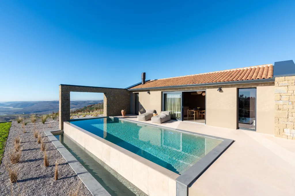Hillside Retreat Villa with Pool, Groznjan