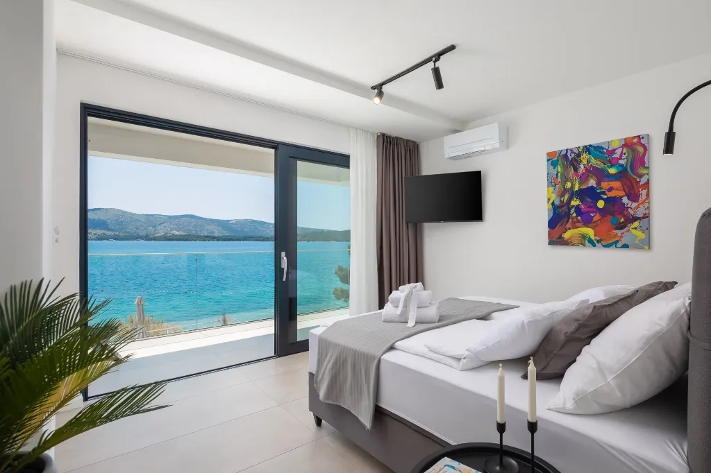 Seaside Villa with Pool in Šibenik