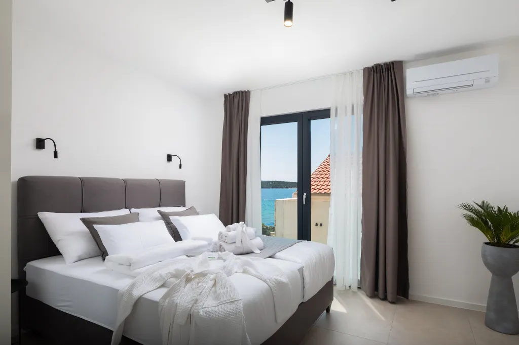 Seaside Villa with Pool in Šibenik