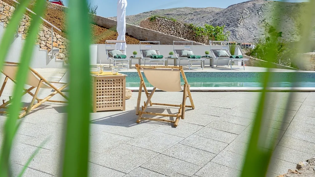 Spacious Pool Villa Retreat in Novalja