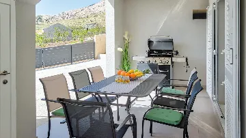 Spacious Pool Villa Retreat in Novalja