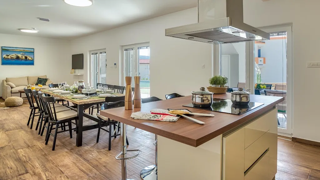Spacious Pool Villa Retreat in Novalja