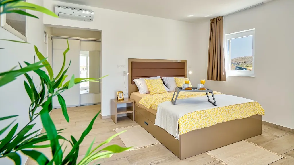 Spacious Pool Villa Retreat in Novalja