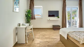 Spacious Pool Villa Retreat in Novalja