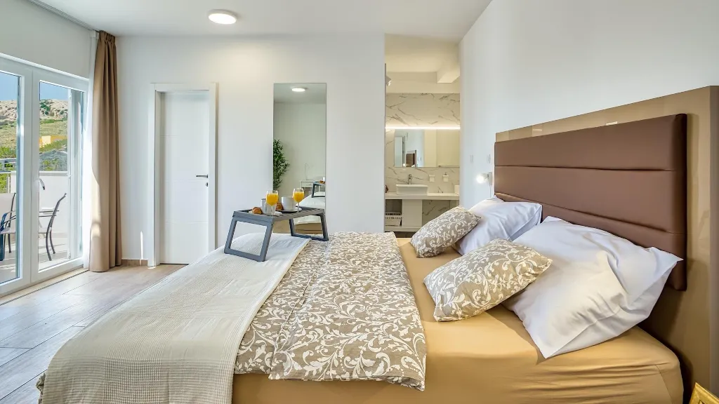 Spacious Pool Villa Retreat in Novalja