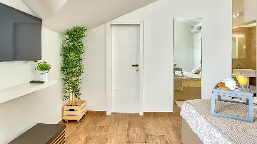 Spacious Pool Villa Retreat in Novalja