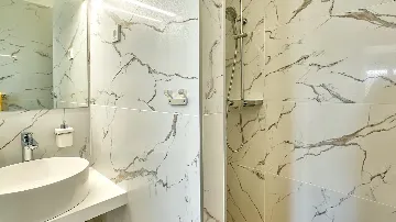 Contemporary Villa with Pool in Novalja