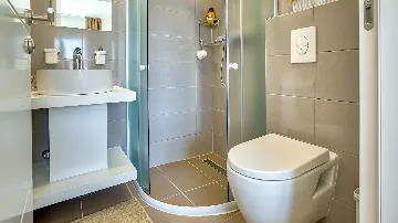 Contemporary Villa with Pool in Novalja