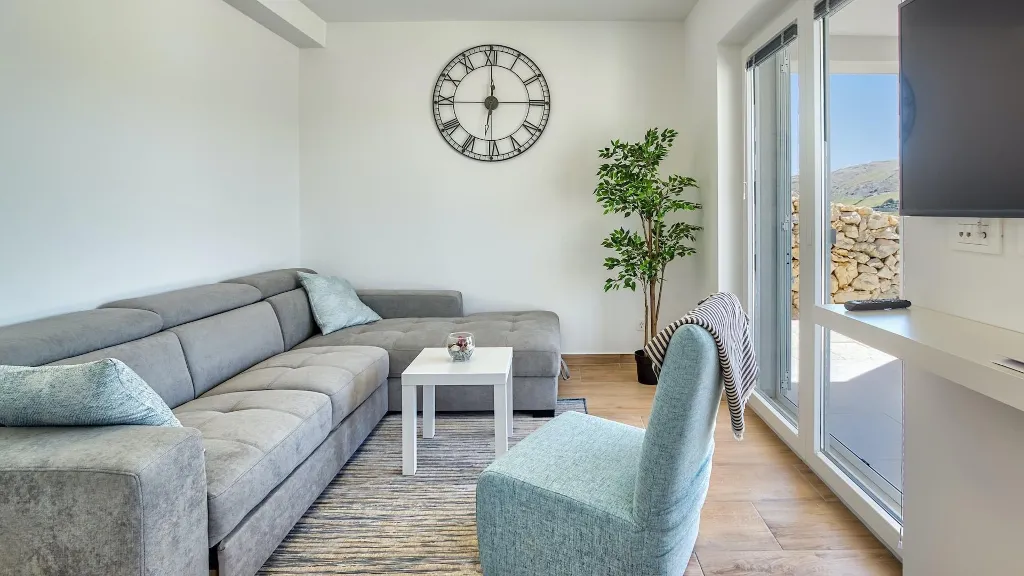 Contemporary Villa with Pool in Novalja