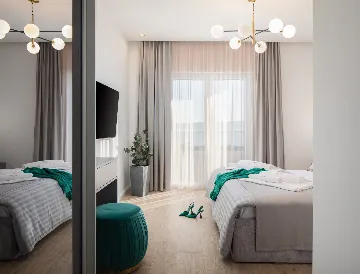 Modern Seaside Villa with Pool in Kaštel Štafilić