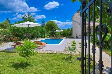 Modern Family Villa with Pool in Dobrinj