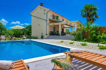 Modern Family Villa with Pool in Dobrinj