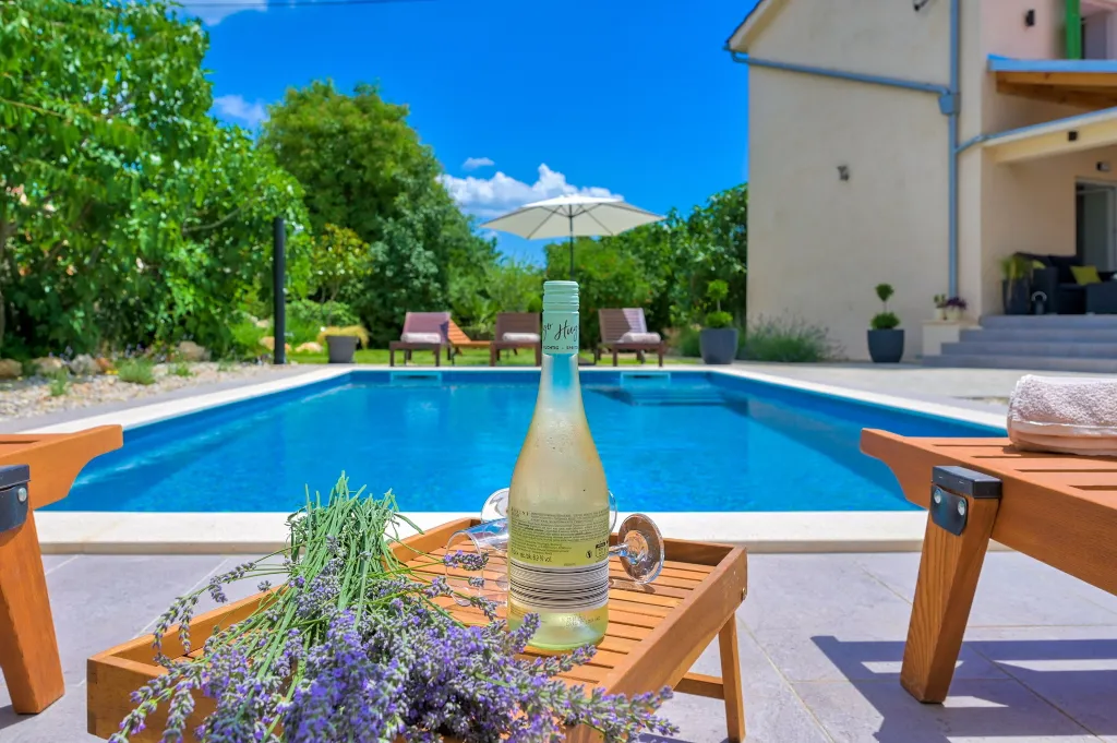 Modern Family Villa with Pool in Dobrinj
