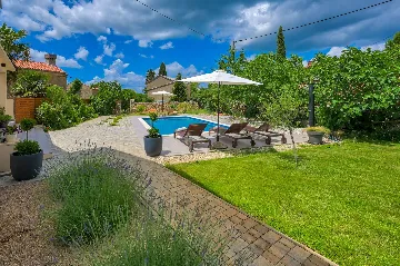 Modern Family Villa with Pool in Dobrinj