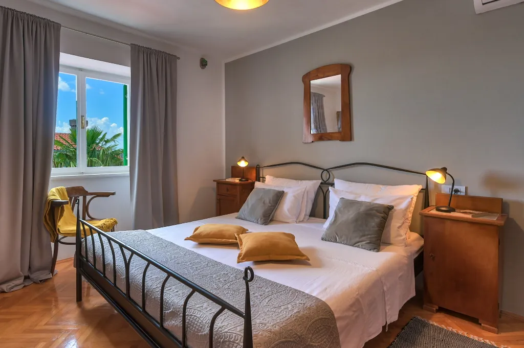 Modern Family Villa with Pool in Dobrinj