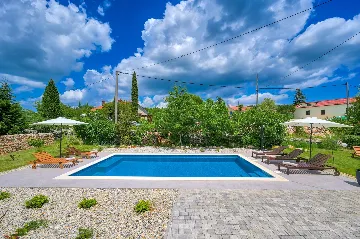 Modern Family Villa with Pool in Dobrinj