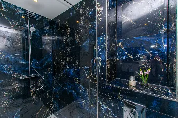 Spacious 10-Bedroom Villa with Pool, Jesenice