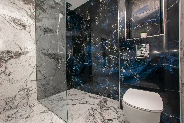 Spacious 10-Bedroom Villa with Pool, Jesenice