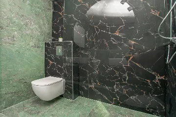 Spacious 10-Bedroom Villa with Pool, Jesenice